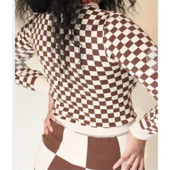 Find Me Now Presley Cutout Sweater Mahogany Size Small - Picture 8 of 9